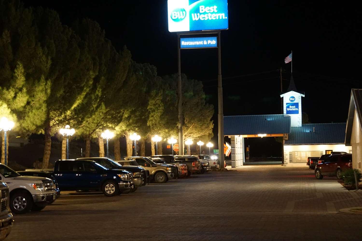 Best Western Swiss Clock Inn Pecos Exterior photo